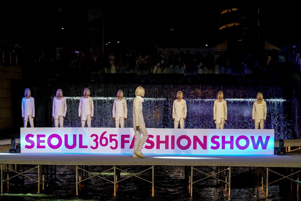 Seoul 365 Fashion Show の様子